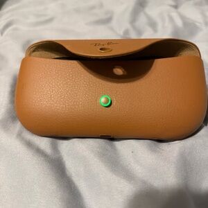 Ray-Ban Meta Tan Glasses Case with Green Button